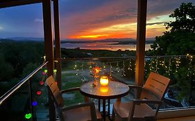 The Frangipani Suite - One Bedroom Apartment In Cooktown